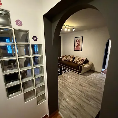 Apartment Ultra In Inima Targului De Craciun Craiova